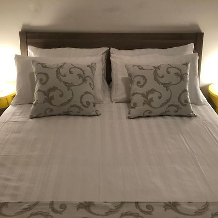 Апартаменты Relais 7.20 Галларате Экстерьер фото